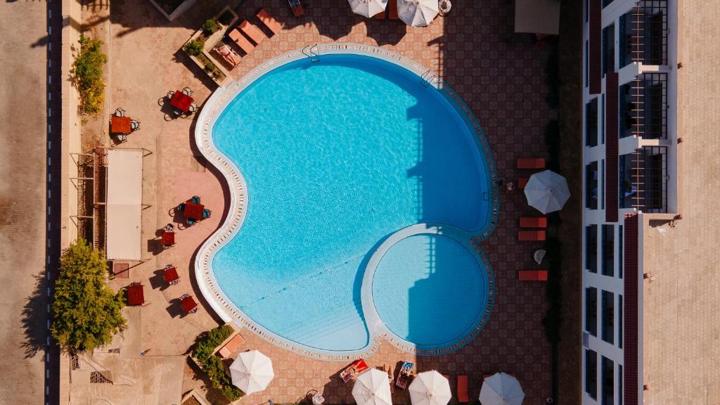Bazén v ubytování El Khan Sharm Hotel nebo v jeho okolí