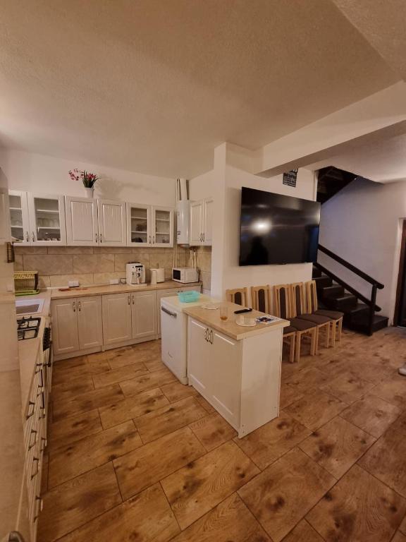 Η κουζίνα ή μικρή κουζίνα στο Vila Micul Vip