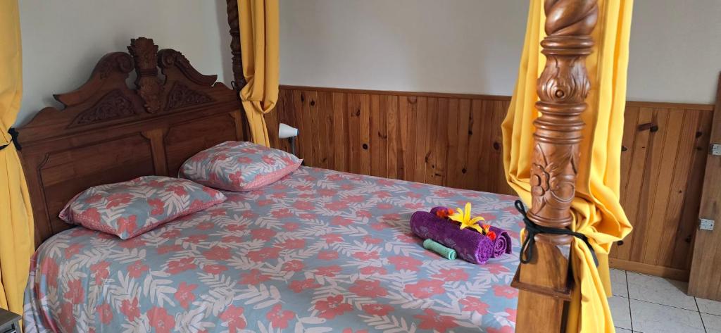 Postel nebo postele na pokoji v ubytování Case Tortue - chambres chez l'habitant - 3 étoiles