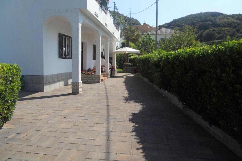 Nespecifikovaný výhled na hory nebo výhled na hory při pohledu z apartmánu