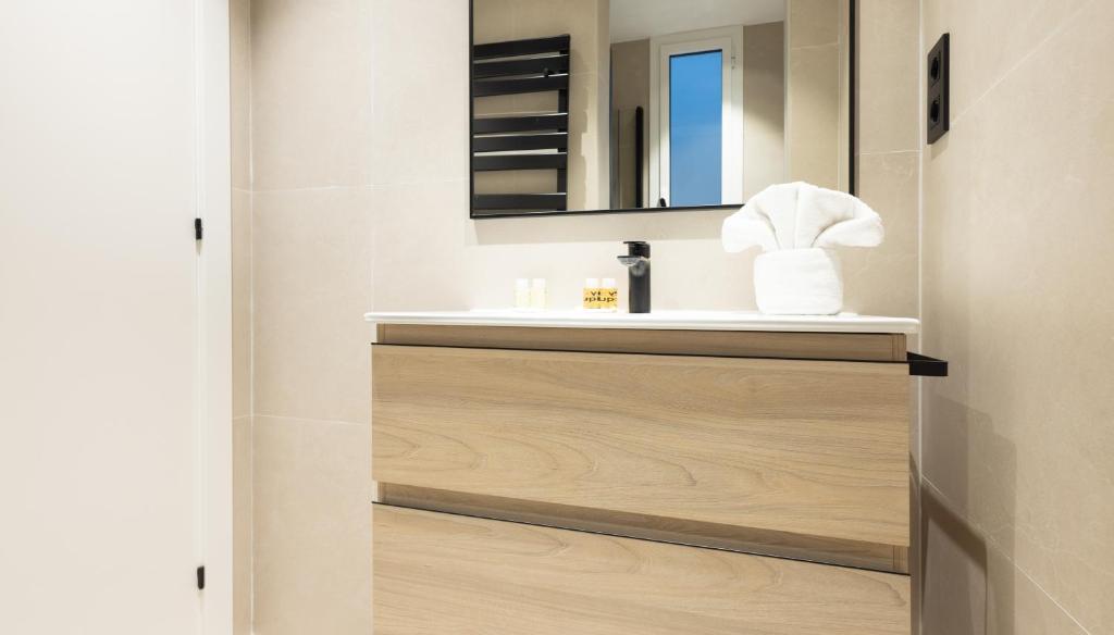 Stay U-nique Apartments Balmes II - 15