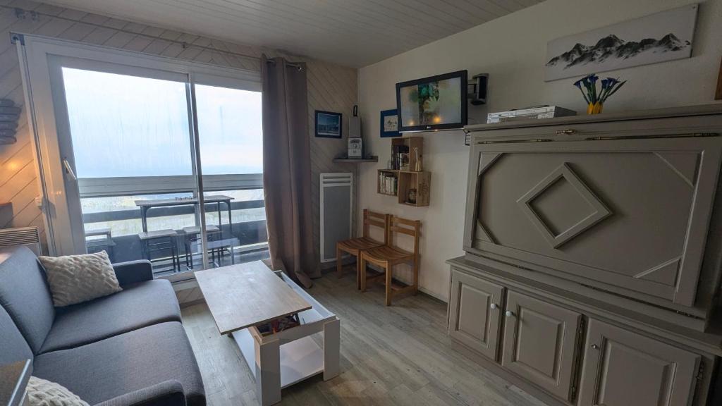 TV a/nebo společenská místnost v ubytování studio Batlou ménage inclus