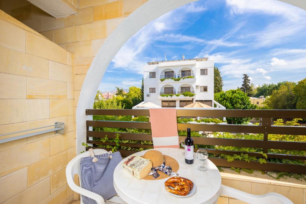 Balkón nebo terasa v ubytování Stephanos Garden Apartments