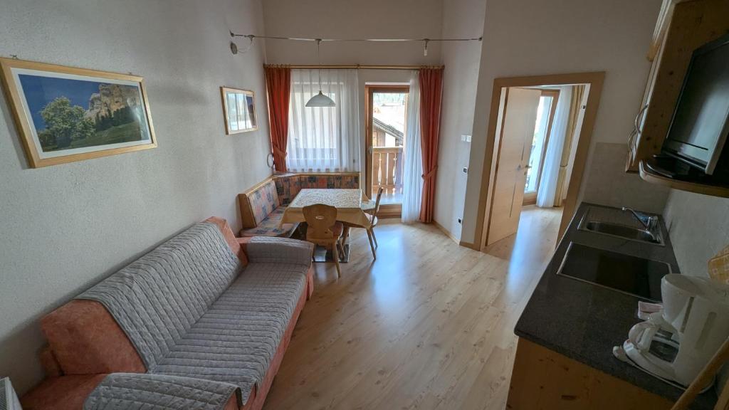 Kuchyň nebo kuchyňský kout v ubytování Garni Diamant