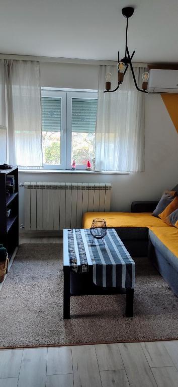 Postel nebo postele na pokoji v ubytování Mitrovića kuća