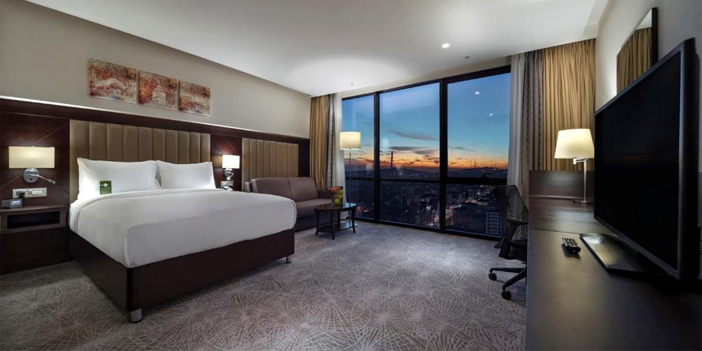 Doubletree by Hilton Istanbul Umraniye - Sala De Reina De Lujo