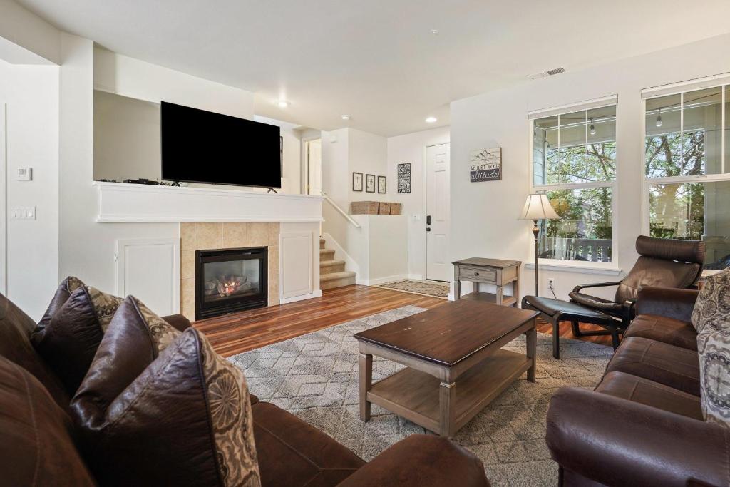 Old Mill Magic - Housity