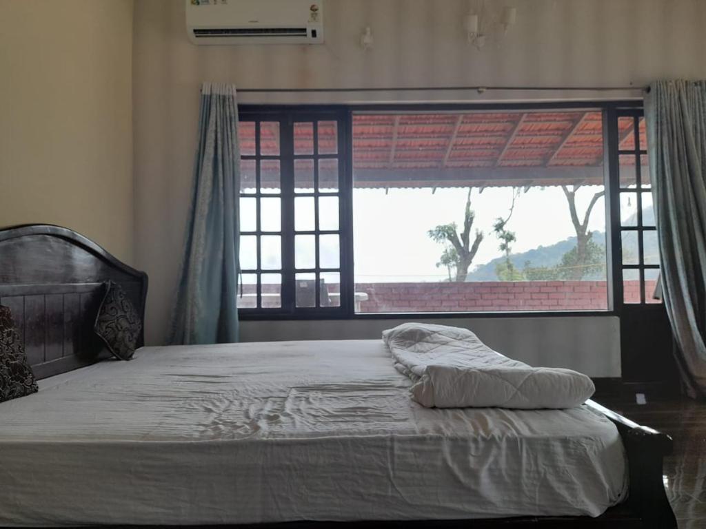 Abiyal Mountain Stay - Double Room With Mountain View