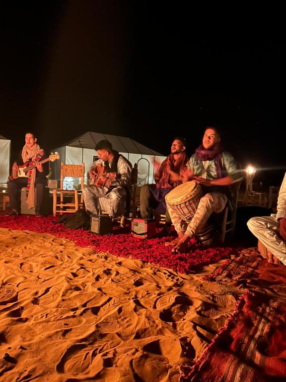 Hosté ubytování Camp Sakura Desert Dream