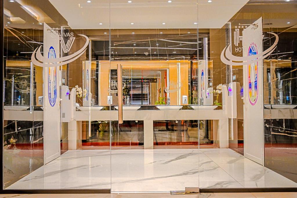 Mynd úr myndasafni af Hotel Vivas í Durrës