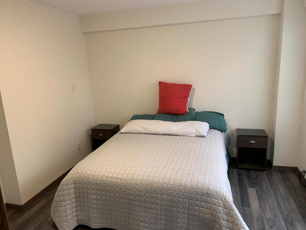 Ένα ή περισσότερα κρεβάτια σε δωμάτιο στο Cómodo y bien ubicado departamento en La Paz