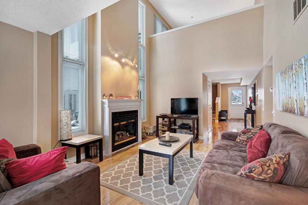 Sierra Lane 120