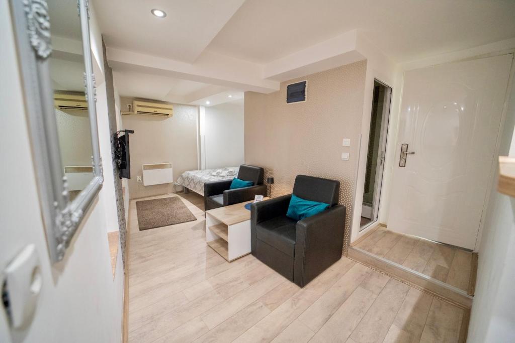 Apartmani Aleksandra u centru grada - Komfortstudio