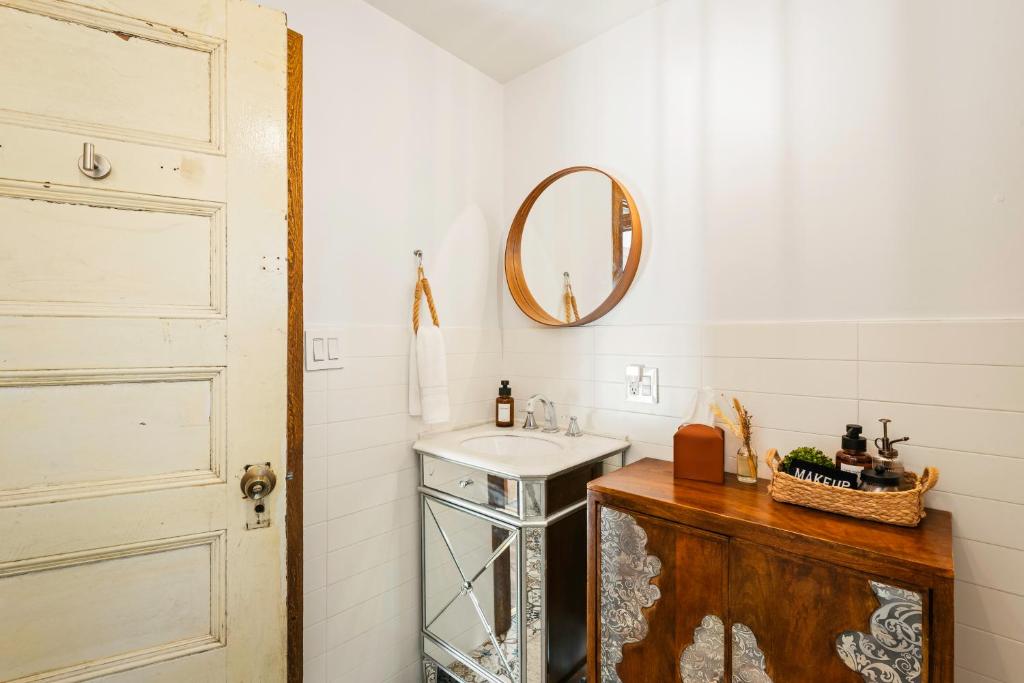 Fotografie z fotogalerie ubytování Acute Chalet - Cozy I Elegant I Serene v destinaci Pocono Summit