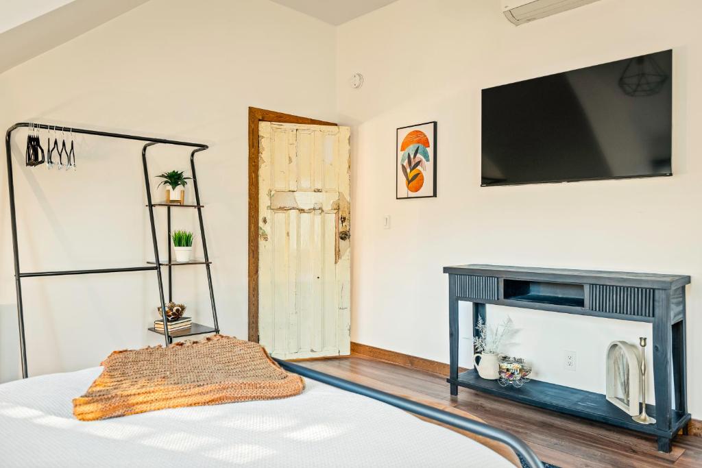 TV a/nebo společenská místnost v ubytování Acute Chalet - Cozy I Elegant I Serene