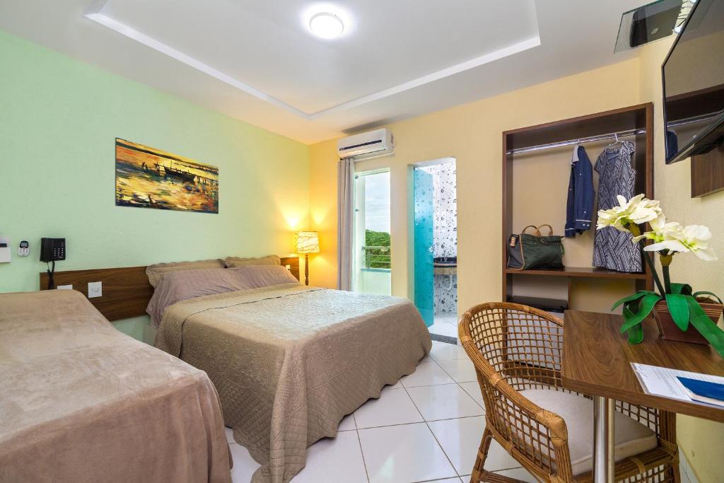 TV a/nebo společenská místnost v ubytování Hotel Imperial