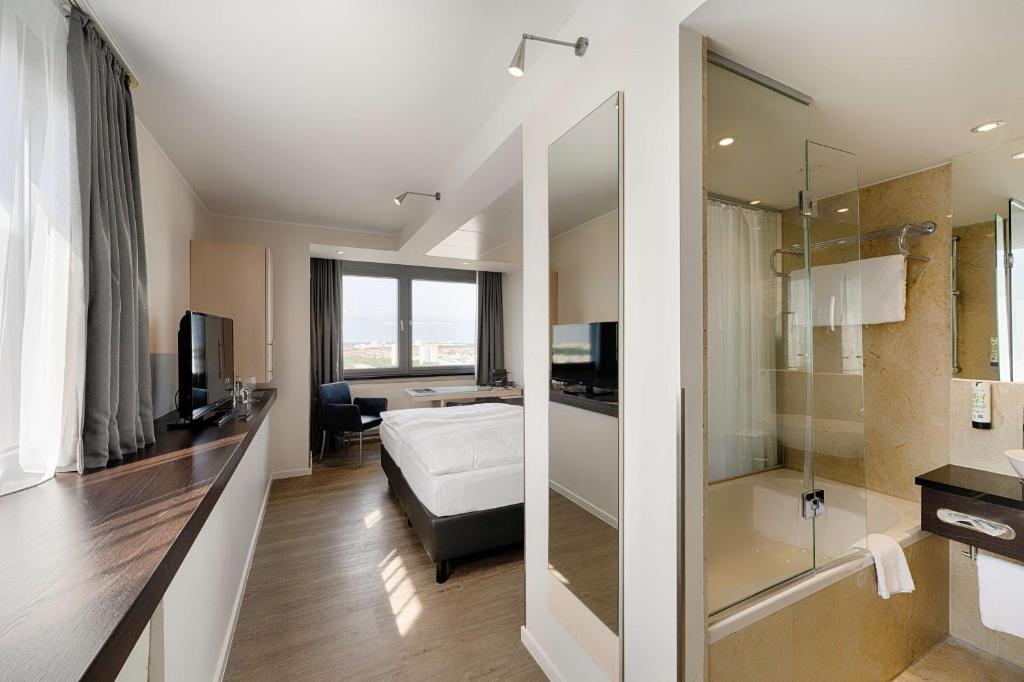 Bagno di Park Inn by Radisson Berlin Alexanderplatz