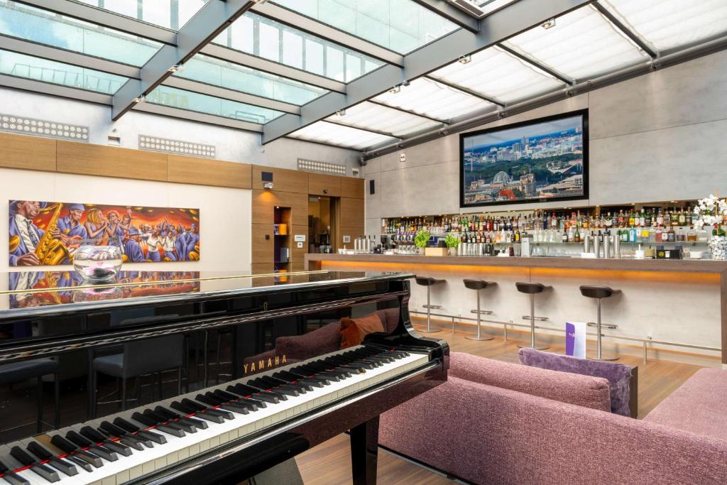 Park Inn by Radisson Berlin Alexanderplatz - Resim 45