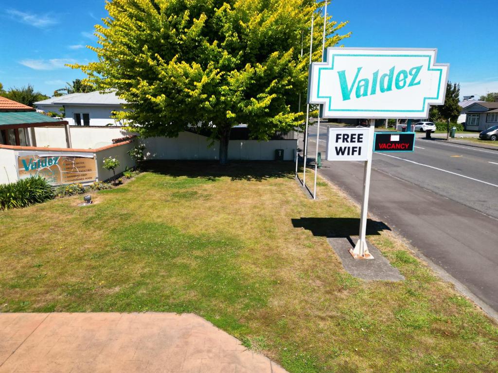 Valdez Motor Lodge - Resim 35