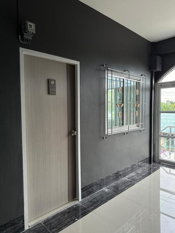 Fotografie z fotogalerie ubytování LikeHome สมุทรสาคร ปากทางแพ้ว v destinaci Ban Khlong Su