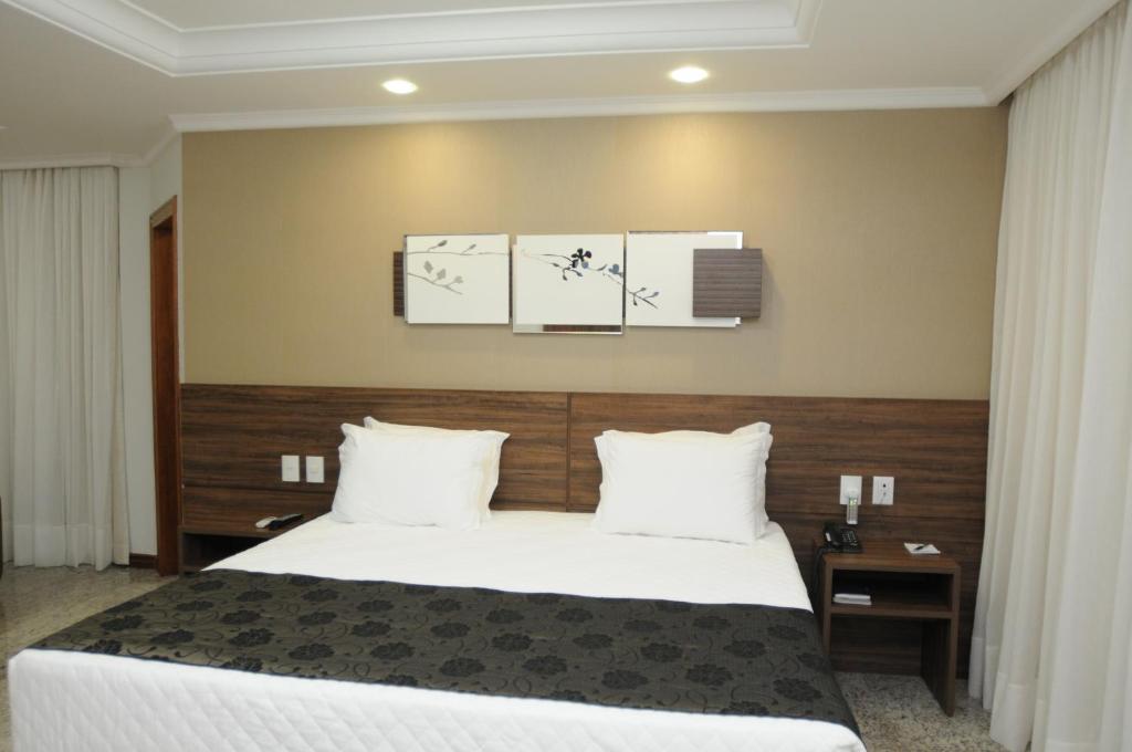  Mavil Plaza Hotel