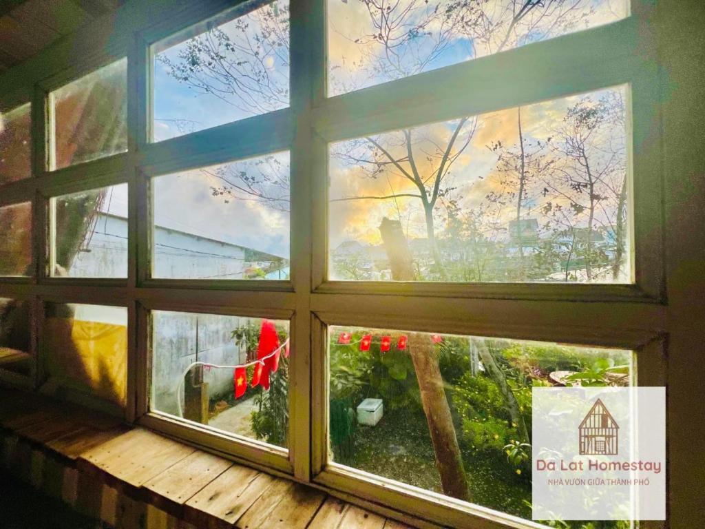 Zahrada ubytování Đà Lạt Homestay nhà vườn giữa thành phố