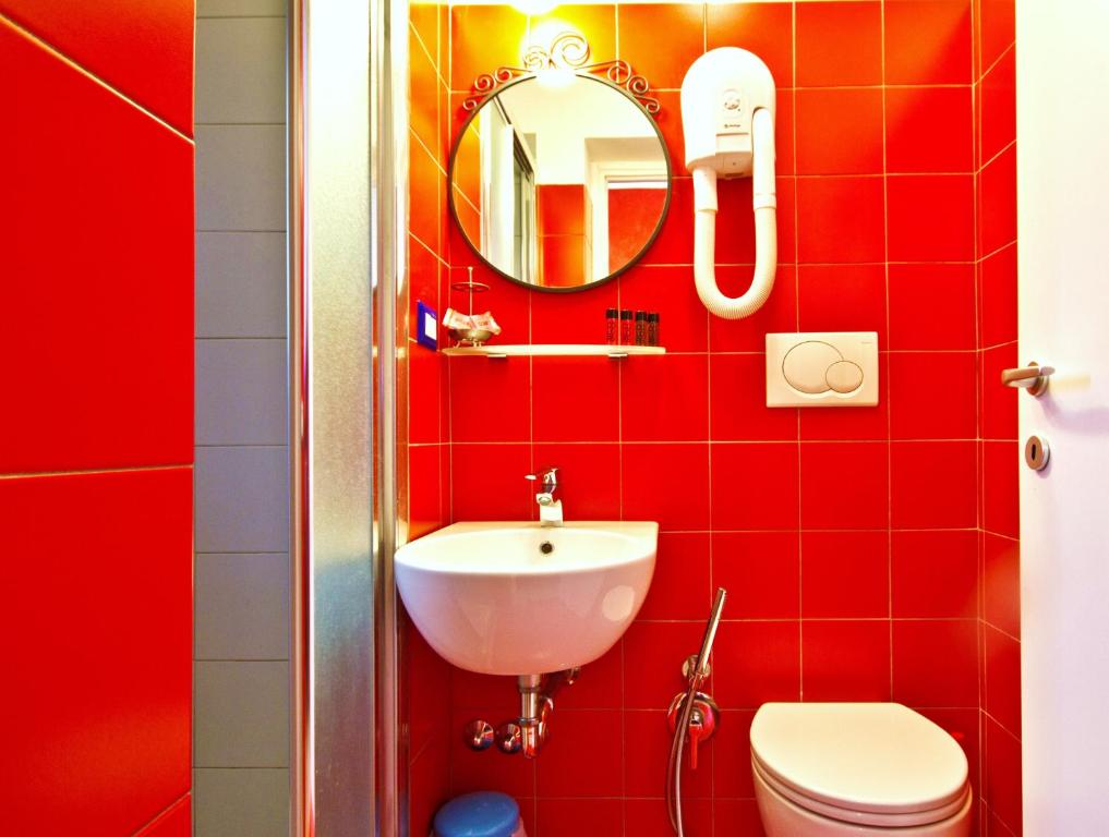 A bathroom at Dream Station