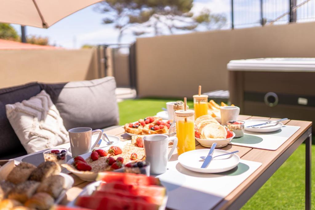 La Villa Sambro - Apartment Mit 2 Schlafzimmern Und Gartenblick