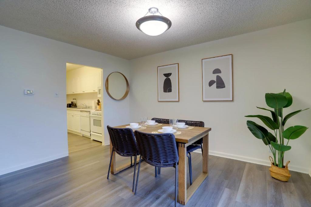 Kuchyň nebo kuchyňský kout v ubytování Convenient Apartment near Metro in Crystal City