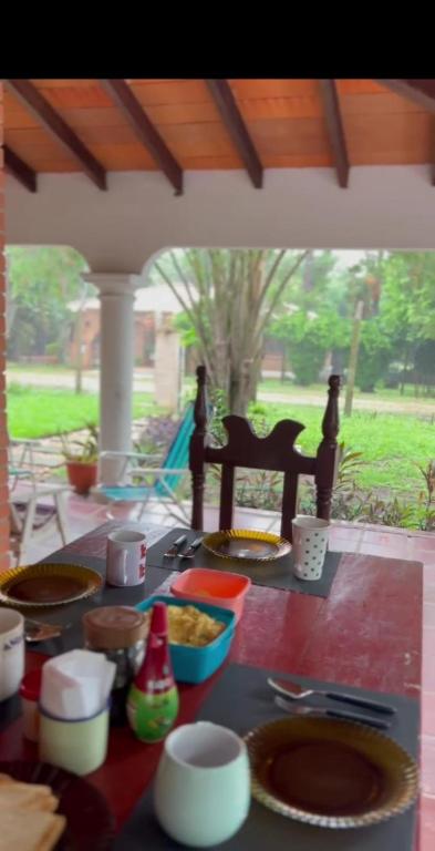 Fotografie z fotogalerie ubytování Casa familiar estilo colonial a metros del lago v destinaci San Bernardino