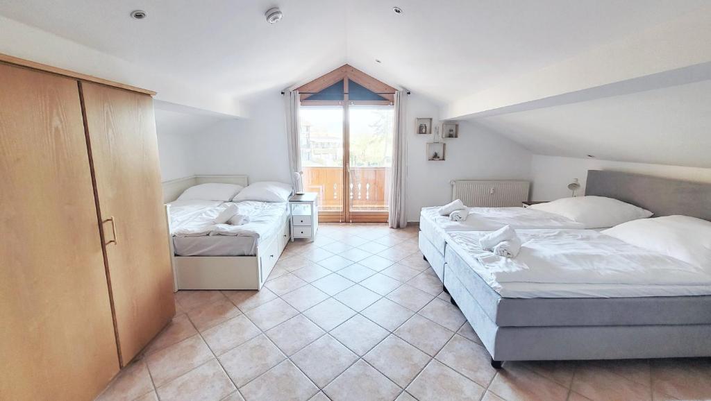 Gemütliche Ferienwohnung in Bodenmais I Sauna I Blick Silberberg - Appartement Met 3 Slaapkamers
