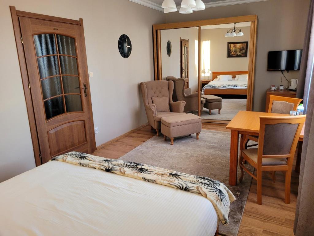 Hotel Olimp - Deluxe Double Room With Bath