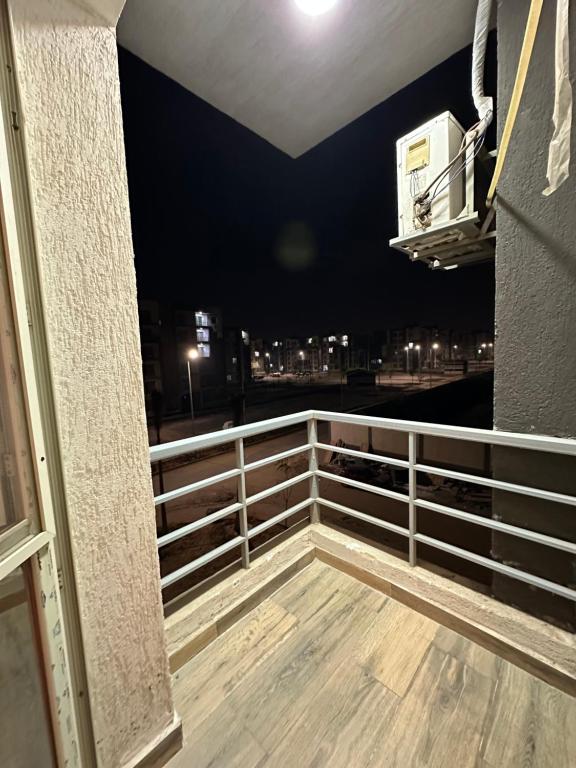 Balkón nebo terasa v ubytování JRE-EG modern aprt Sheikh Zayed