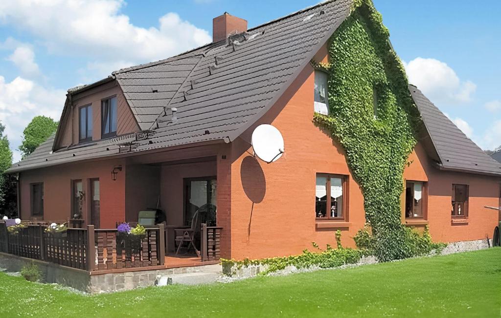 Το κτήριο όπου στεγάζεται  το διαμέρισμα