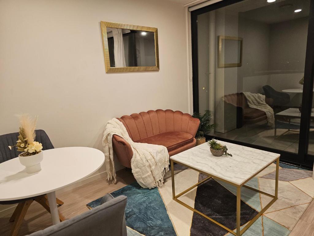 Urban Haven - Spa, Pool and Patio - Resim 31