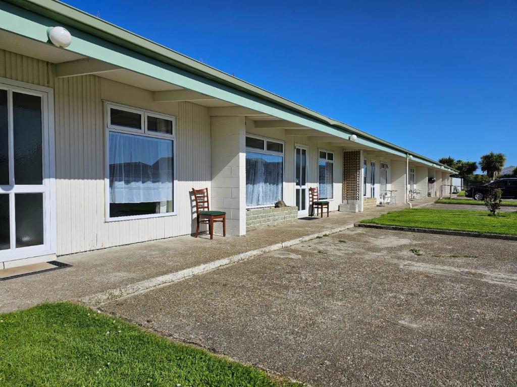 45 On Avenal Motel - Resim 1