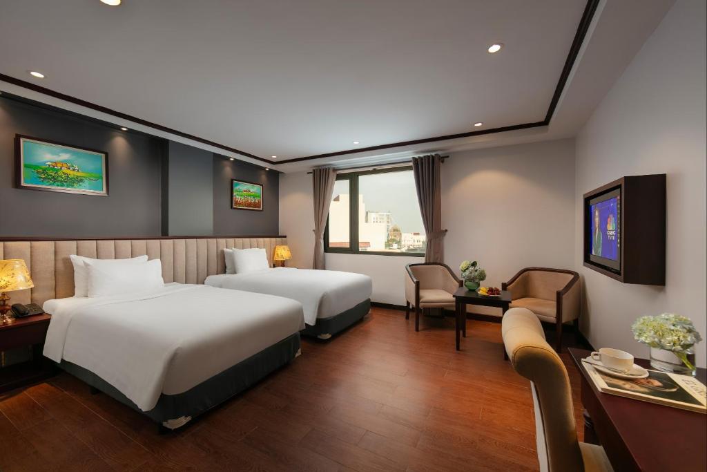 MAY DE VILLE Corner Hotel - 15