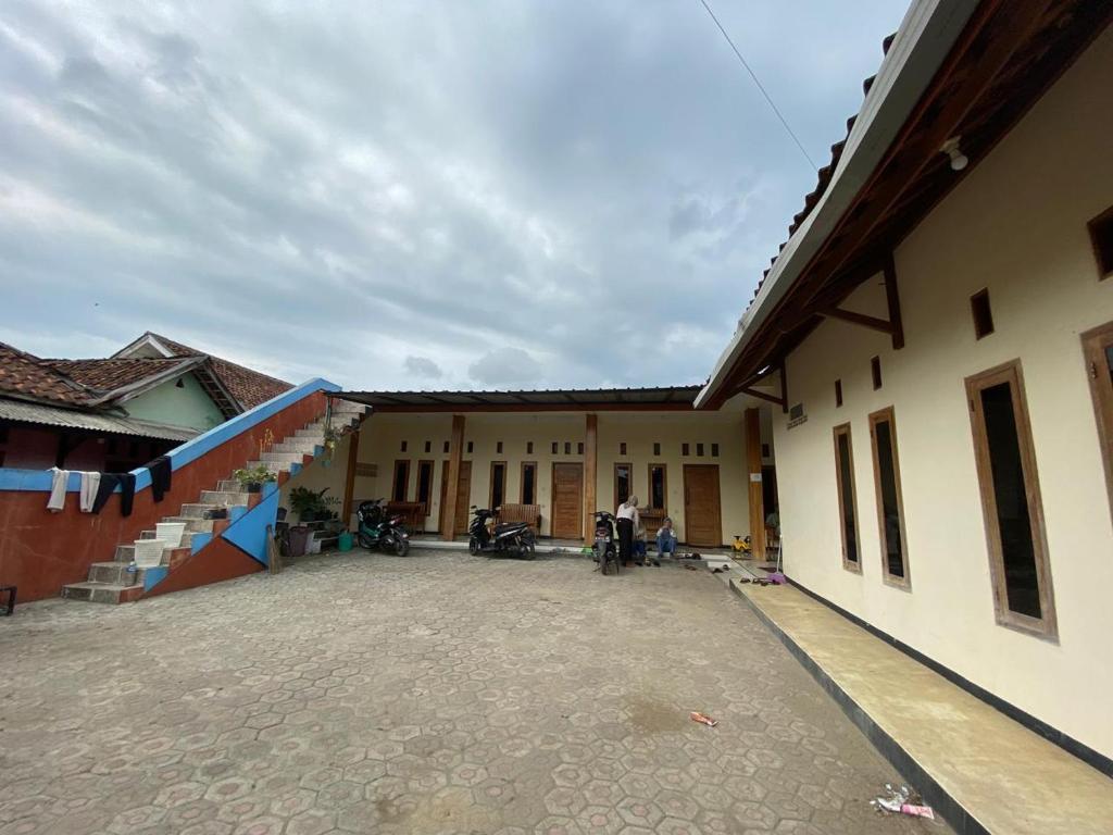 Budova, kde se vila nachází