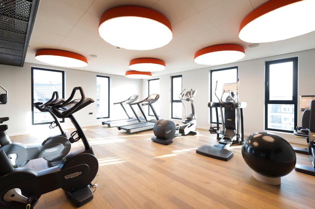 Fitness centrum a/nebo fitness zařízení v ubytování Jaz in the City Amsterdam