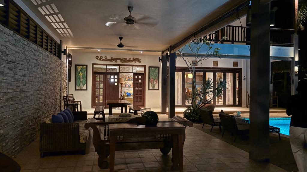 Istumisnurk majutusasutuses Laman Padi Villa in langkawi
