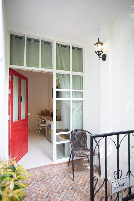 Nai Suan Bed and Breakfast - 16