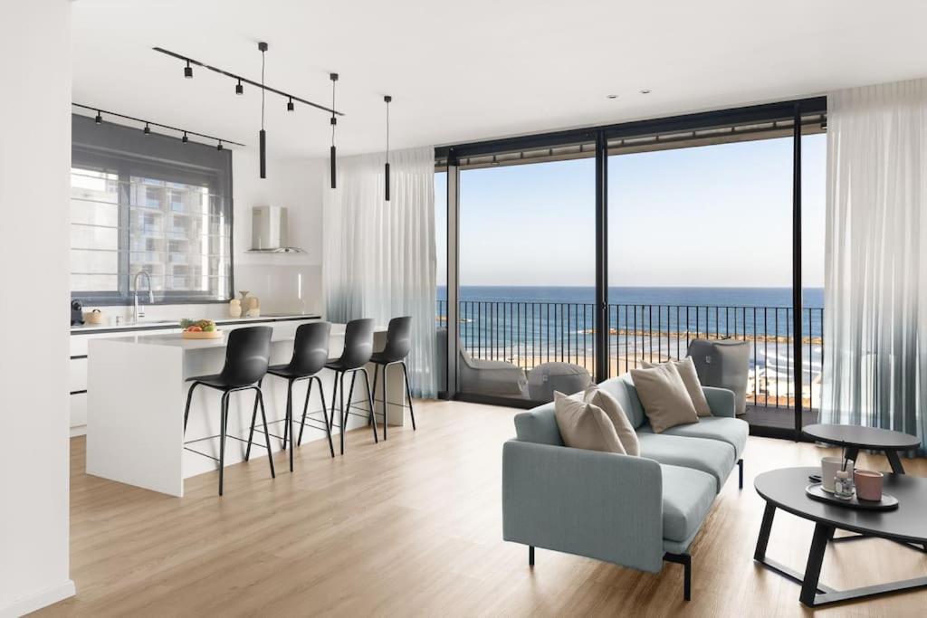 Photo inspiration: Picture Idea: Luxury 2Bd Beach Apartment 210 Tel Aviv Updated Prices 2026