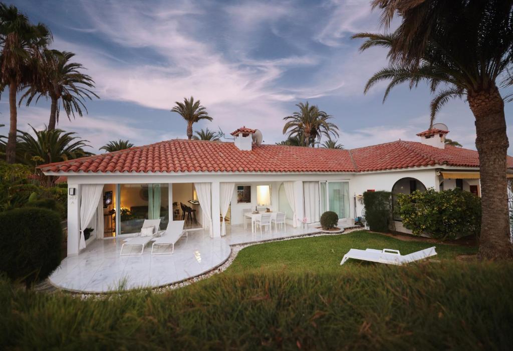 Sun Club Bungalow Superior
