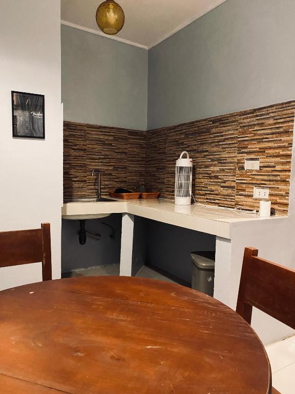 Fotografie z fotogalerie ubytování Lakayo Hillside Apartelle v destinaci san juan la union