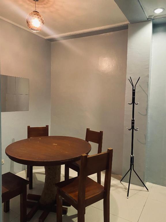 Fotografie z fotogalerie ubytování Lakayo Hillside Apartelle v destinaci san juan la union