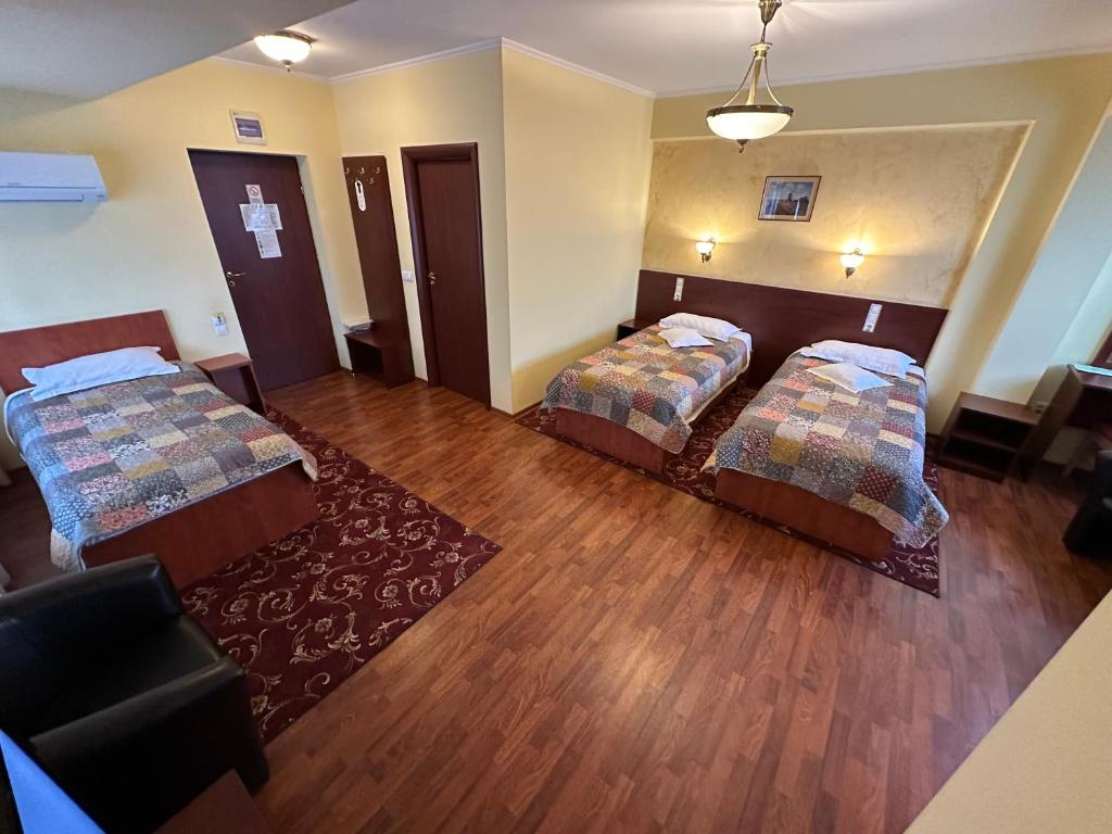 Casa Maria Arges - Triple Salle Standard