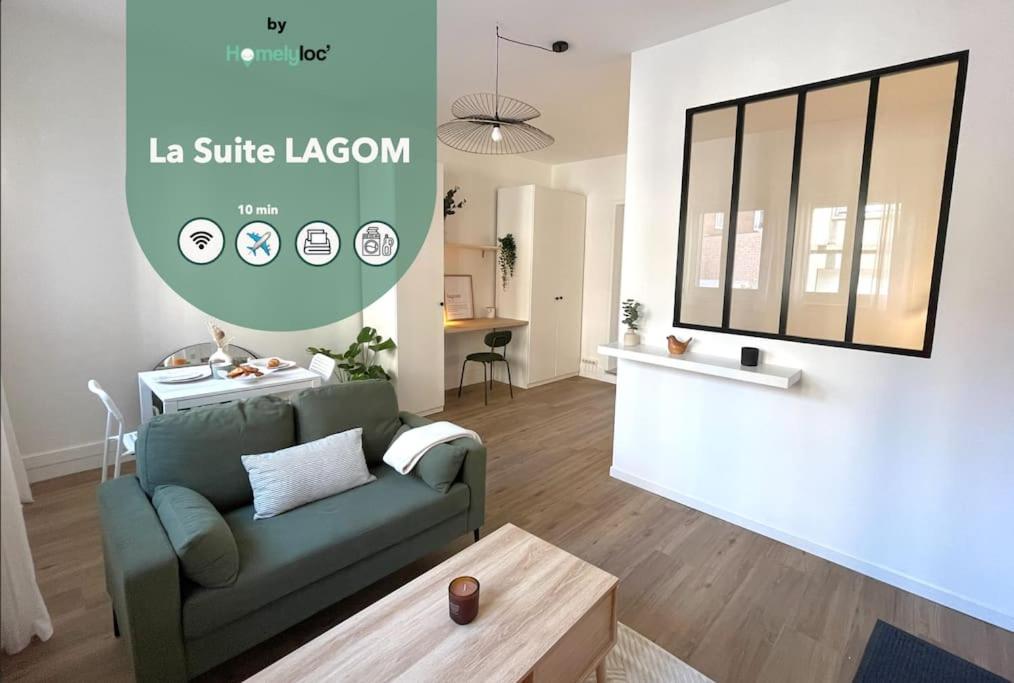 Χώρος καθιστικού στο La Suite LAGOM, Relax & Quiet