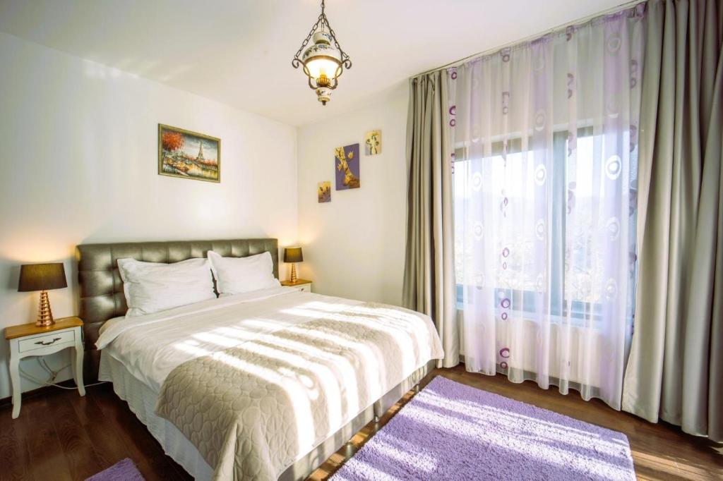 Calea Poienii Penthouse - Comfort Double Room With Balcony