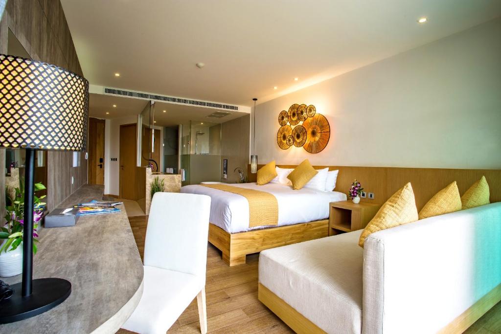 Crest Resort & Pool Villas - SHA Extra Plus - 12