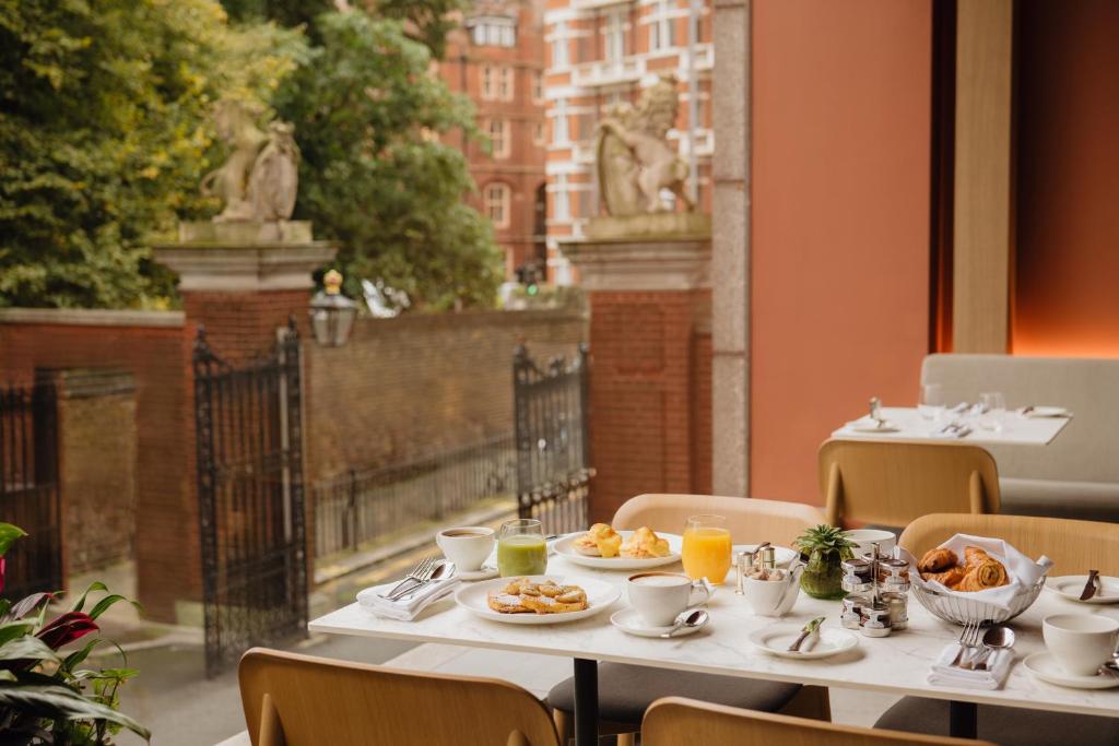 Royal Garden Hotel - Resim 15